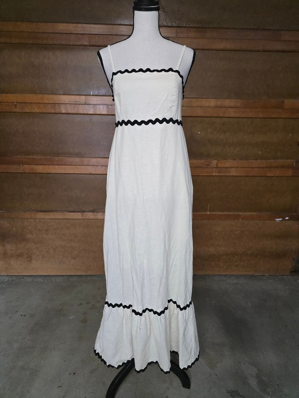 Women's Maxi Dress Sz M Ivory Cotton Linen Coastal Boho Cottagecore Sundress